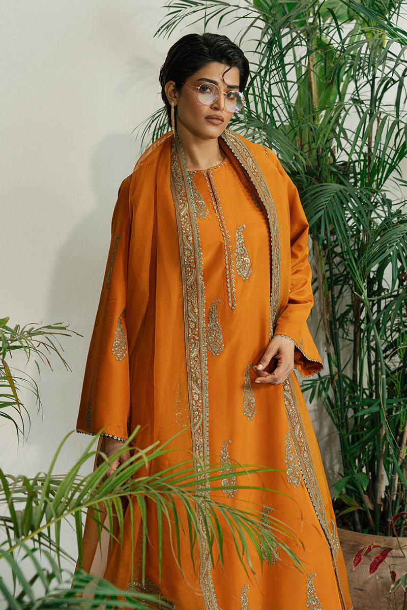 GLOW | CHAI COFFEE LUXURY PRETS/S25 VOL. 3 | Mohsin Naveed Ranjha