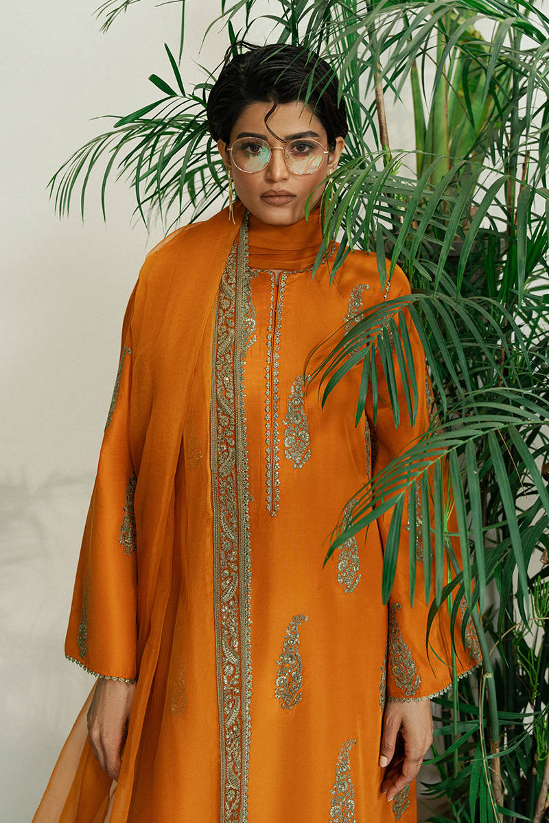 GLOW | CHAI COFFEE LUXURY PRETS/S25 VOL. 3 | Mohsin Naveed Ranjha