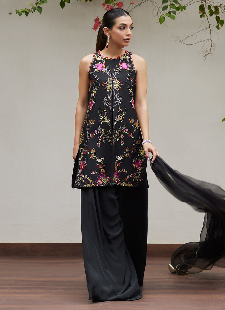 SIYA BLACK EMBROIDERED SHIRT AND DUPATTA | PRET | FARAH TALIB AZIZ