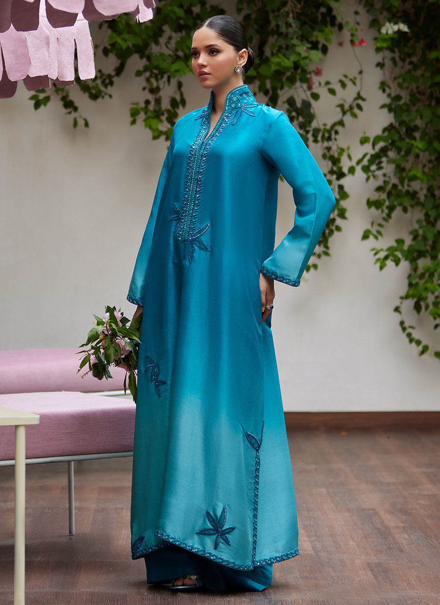 DEERI OMBRE BLUE EMBELLISHED KAFTAN CUT SHIRT | FARAH TALIB AZIZ
