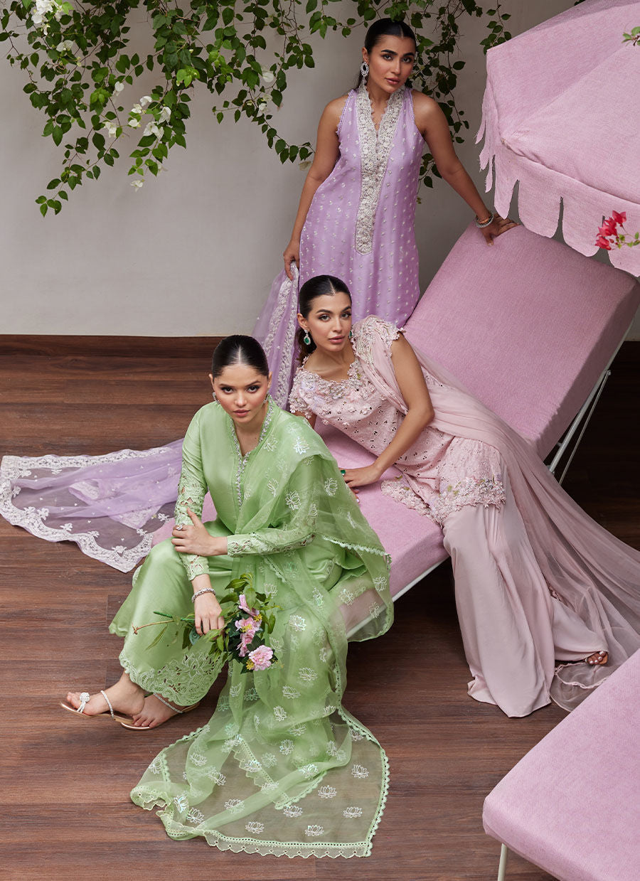 LARISSA LAVENDER EMBROIDERED COLUMN SHIRT WITH ORGANZA DUPATTA | FARAH TALIB AZIZ