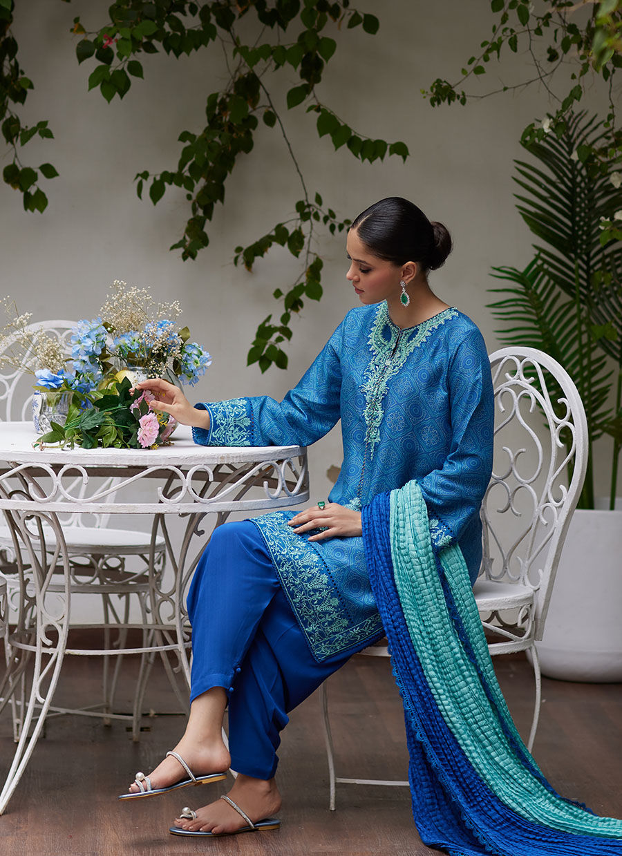 FAINA COBALT BLUE EMBROIDERED RAW SILK SHIRT AND DUPATTA | FARAH TALIB AZIZ