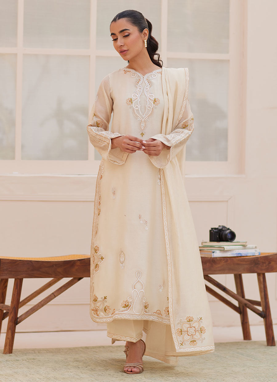 EVRA IVORY SHIRT AND DUPATTA | PRET | FARAH TALIB AZIZ