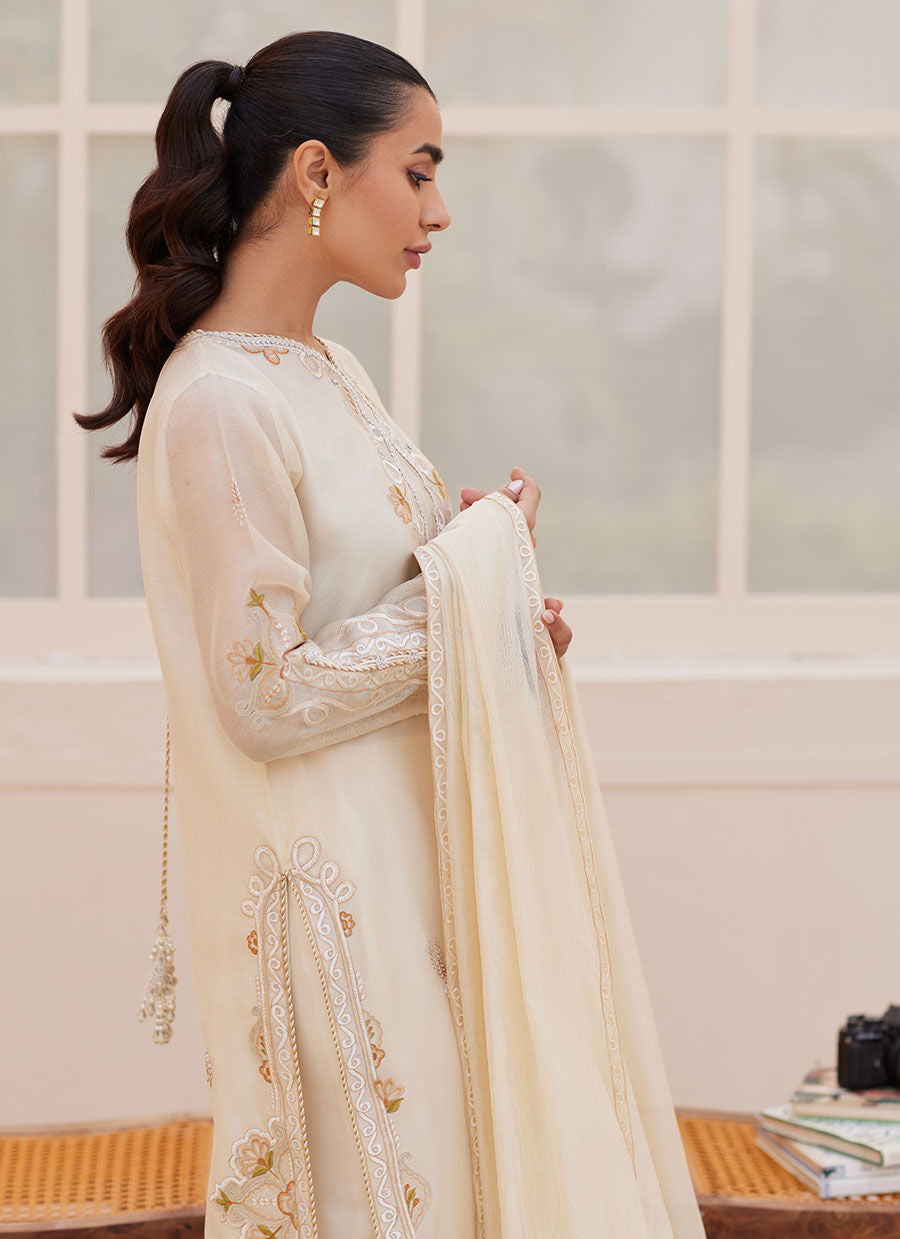 EVRA IVORY SHIRT AND DUPATTA | PRET | FARAH TALIB AZIZ
