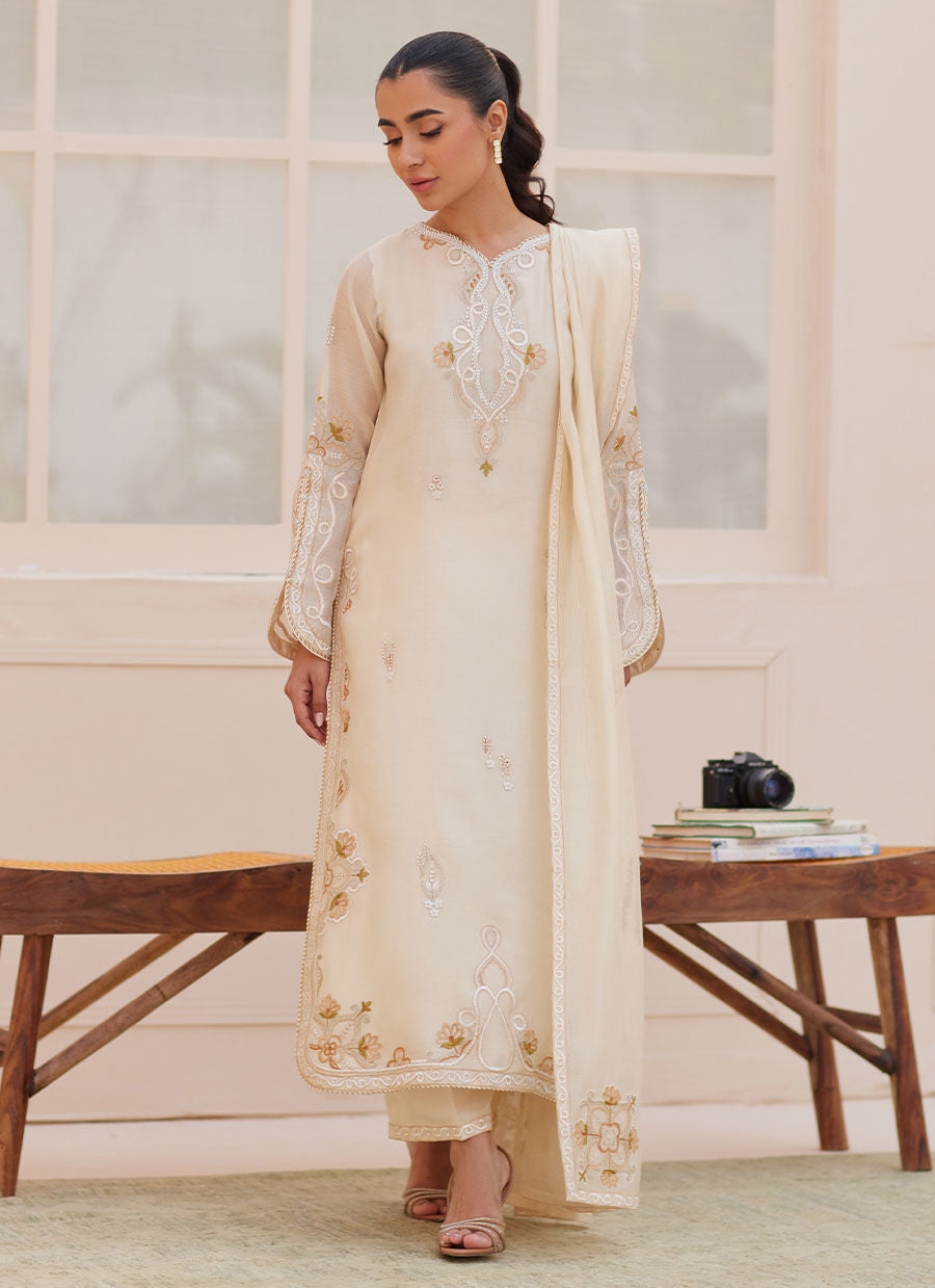 EVRA IVORY SHIRT AND DUPATTA | PRET | FARAH TALIB AZIZ