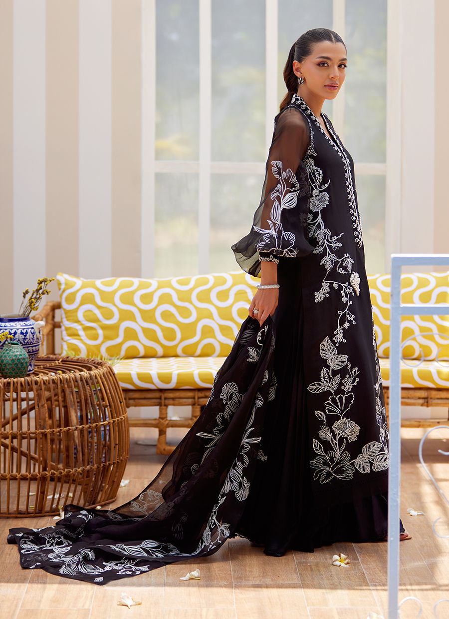 REINA EBONY SHIRT AND DUPATTA | Farah Talib Aziz 2025