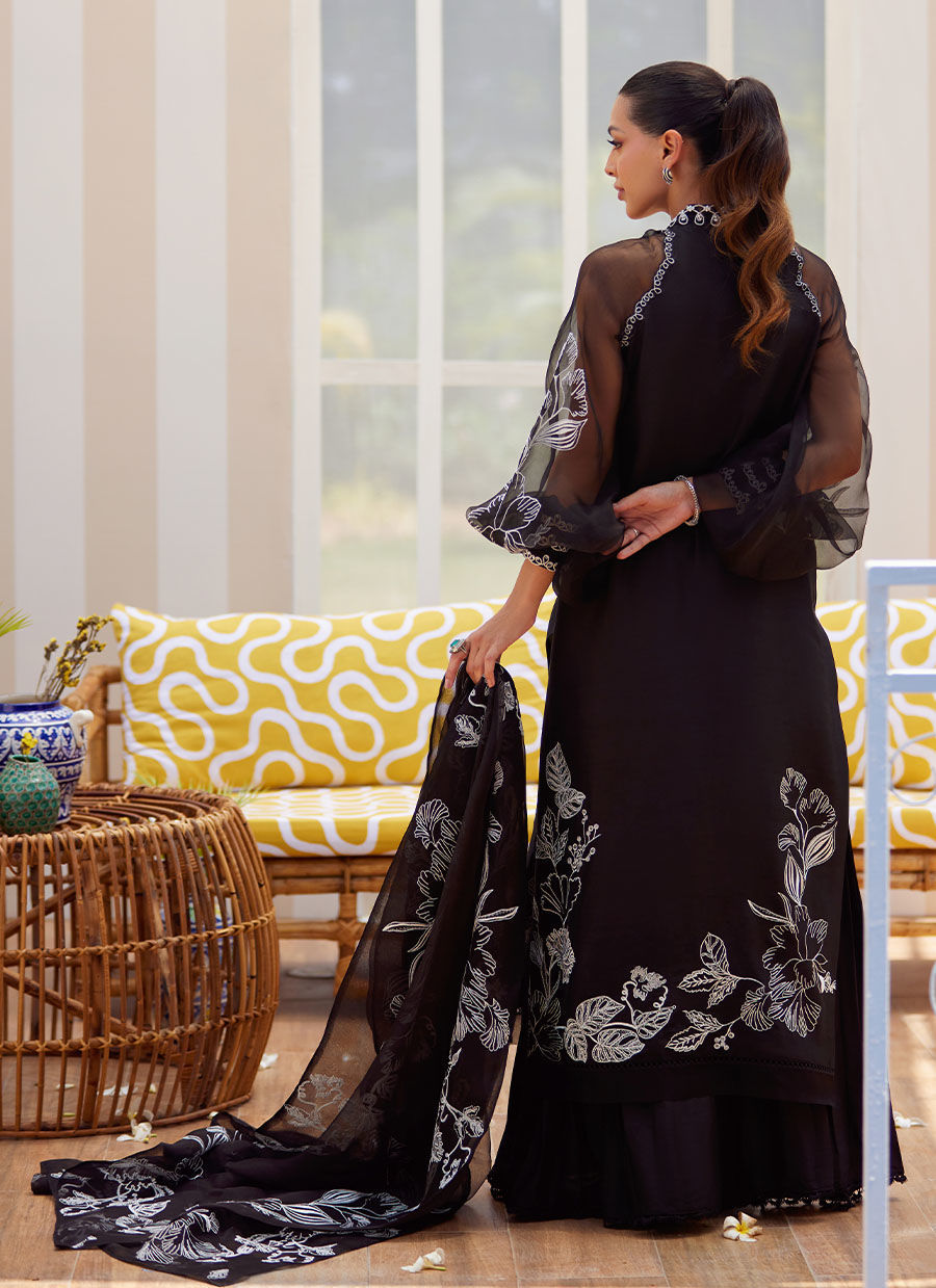 REINA EBONY SHIRT AND DUPATTA | Farah Talib Aziz 2025
