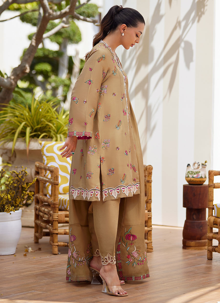 LIRA BEIGE SHIRT AND DUPATTA | Farah Talib Aziz 2025