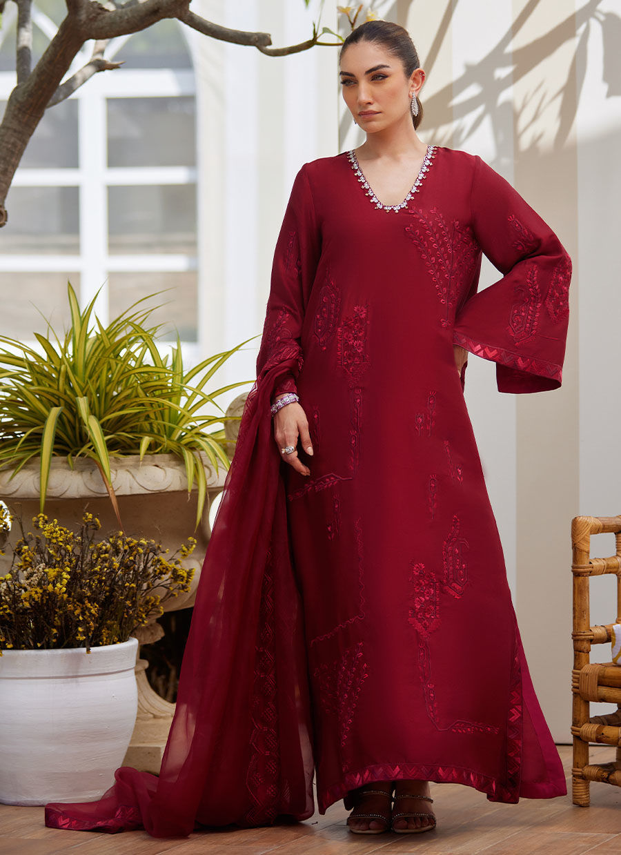 SORAYA SCARLETT SHIRT AND DUPATTA | Farah Talib Aziz 2025