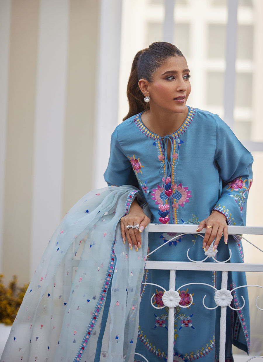 NYSSA BLUE SHIRT AND DUPATTA | Farah Talib Aziz 2025