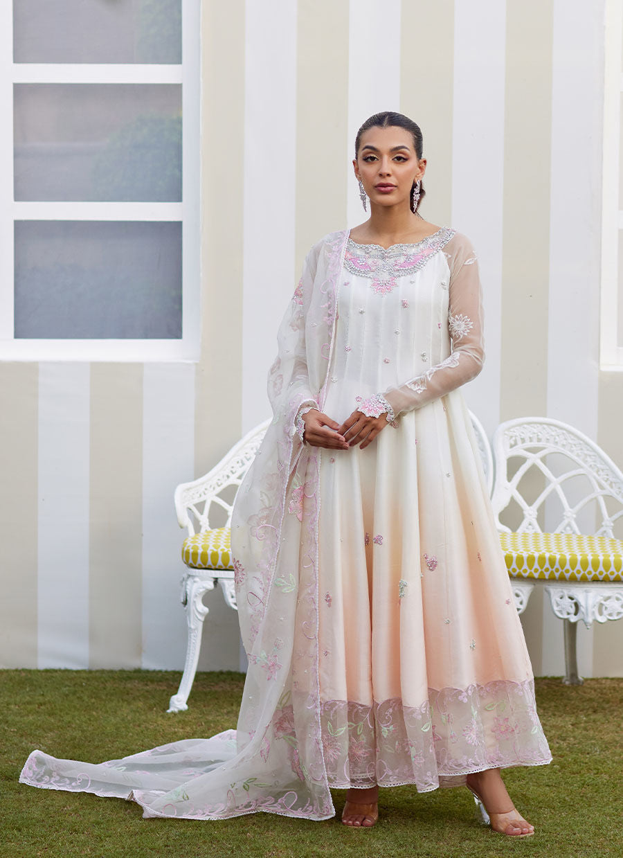 AMARIS OMBRE KALIDAAR AND DUPATTA | Farah Talib Aziz 2025