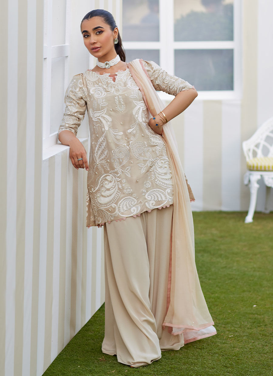 DANIKA SAND SHIRT AND DUPATTA | Farah Talib Aziz 2025
