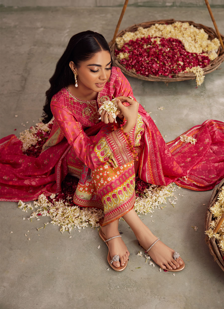 Selin Crimson Shirt And Dupatta | FARAH TALIB AZIZ