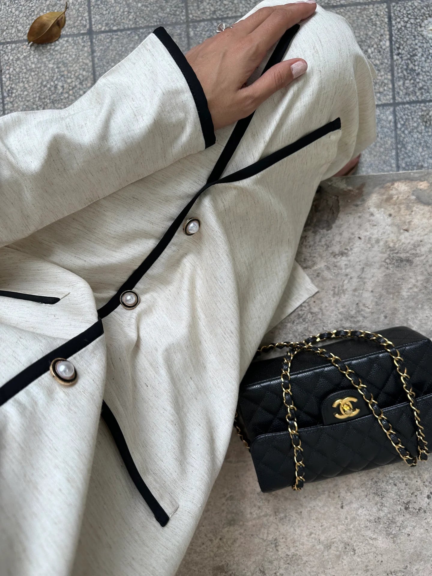 BOUCLE SET IN HEATHERED OAT WOOL | SAK ATELIER