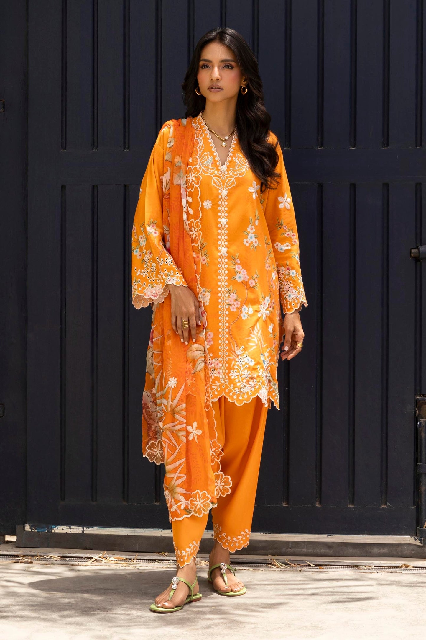 STITCHED LAWN EMBROIDERED SUIT SS25ESE262P3 | Sana Safinaz (RTS)