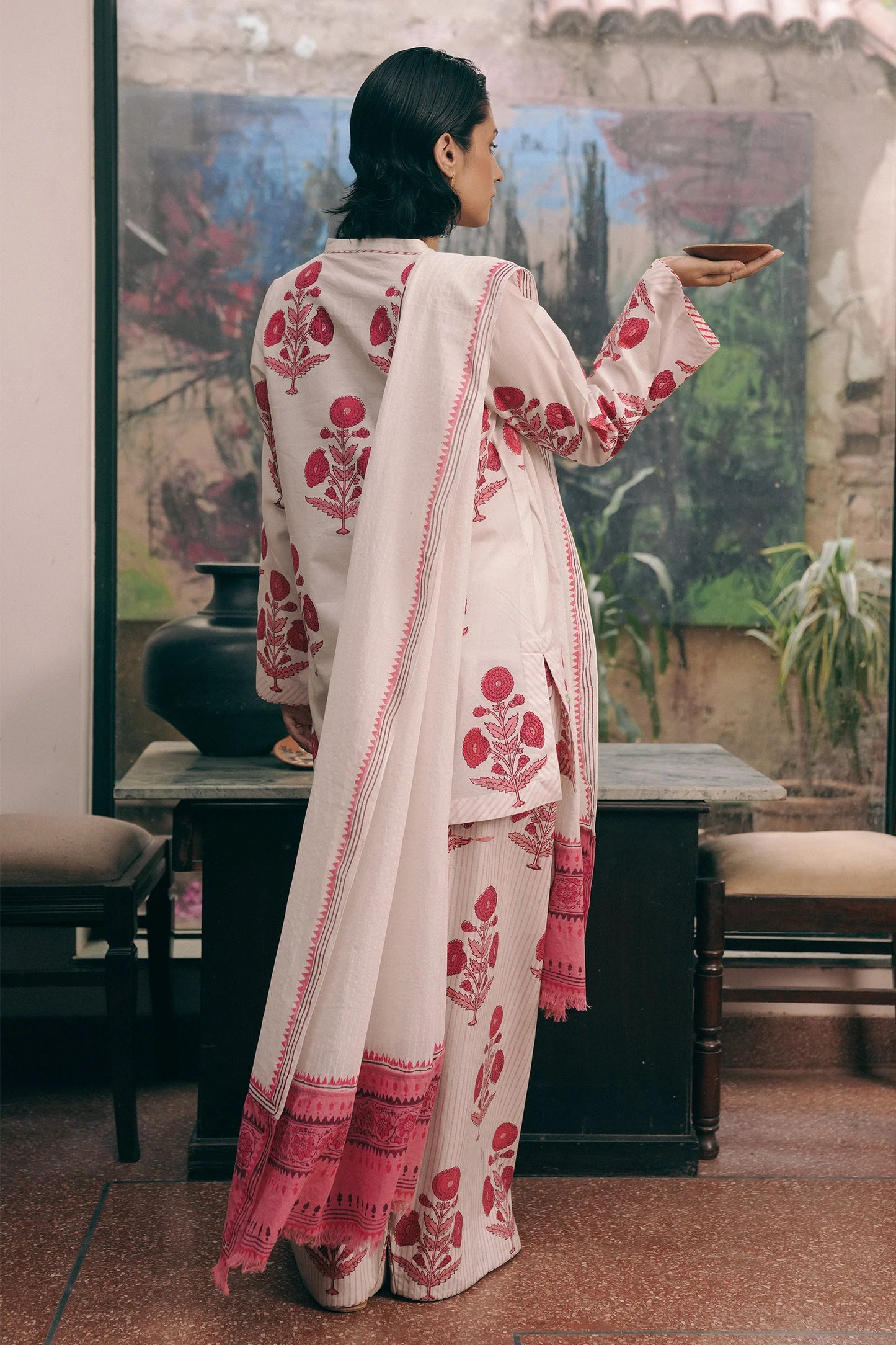 ZR25H0713 | Zara Shahjahan Handcrafted II
