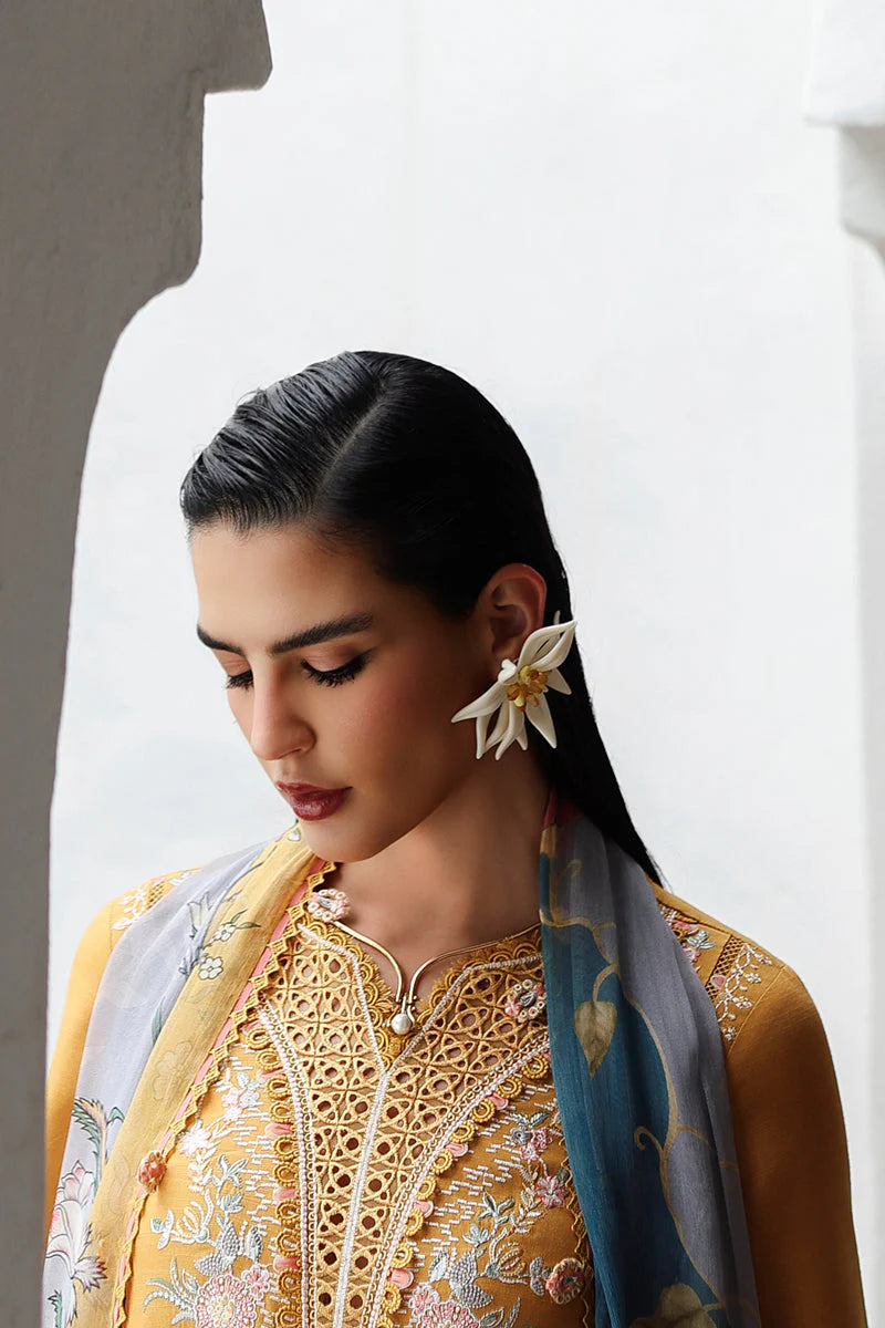 KL-06 GLEAM | Qline by Qalamkar Lawn 2025