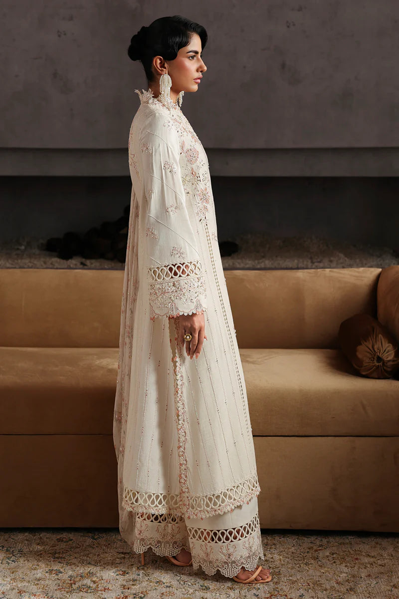 LP-01 NOORAY | Luxury Pret '25 | Qalamkar