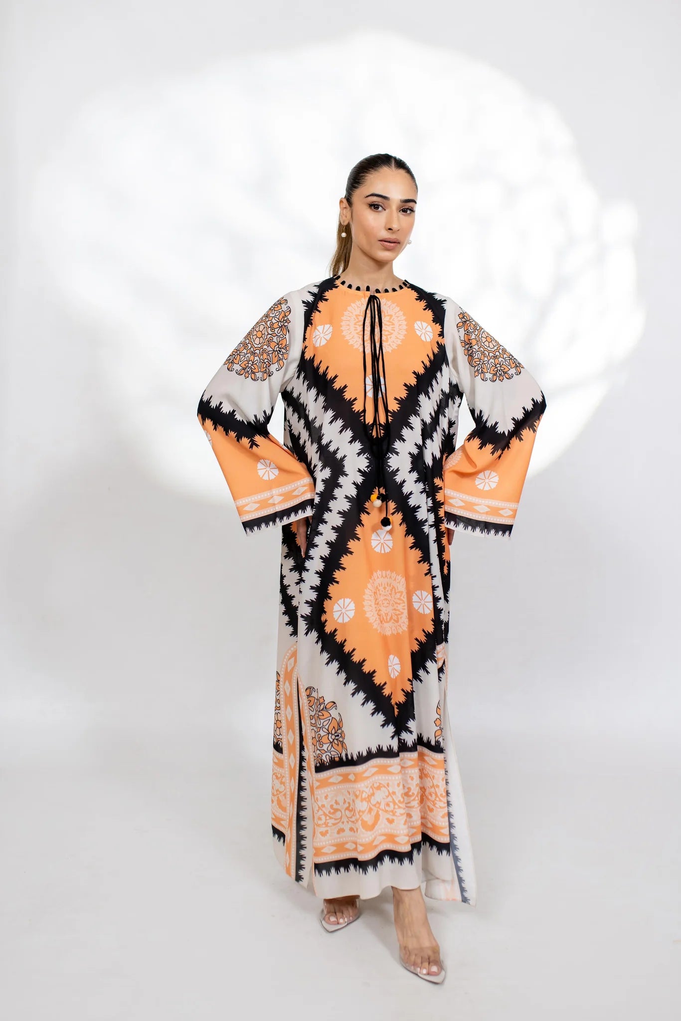 JEENA (B) | BARAÉ KHANOM