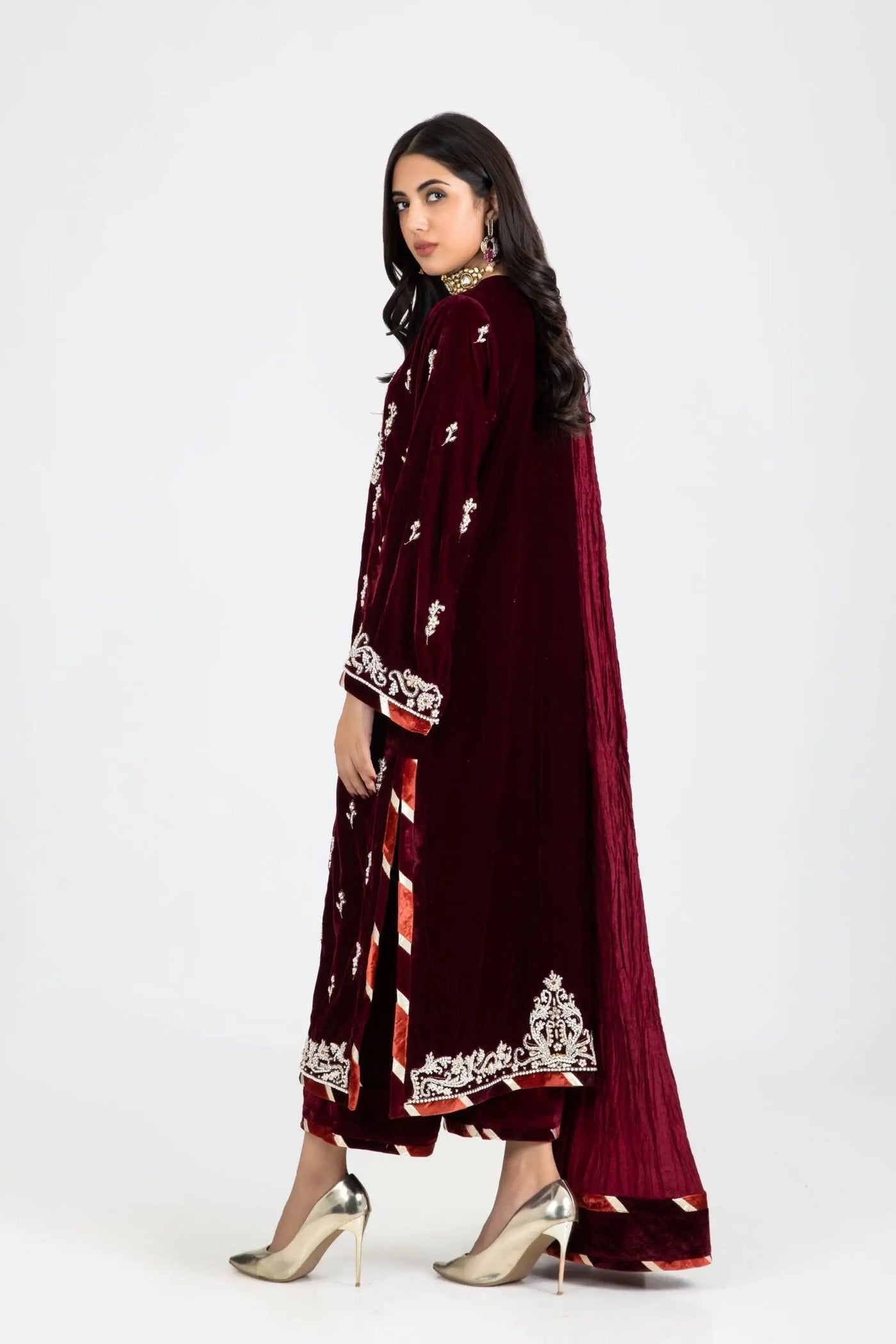 15185-Maroon | Velvet '25 | Ayesha Somaya