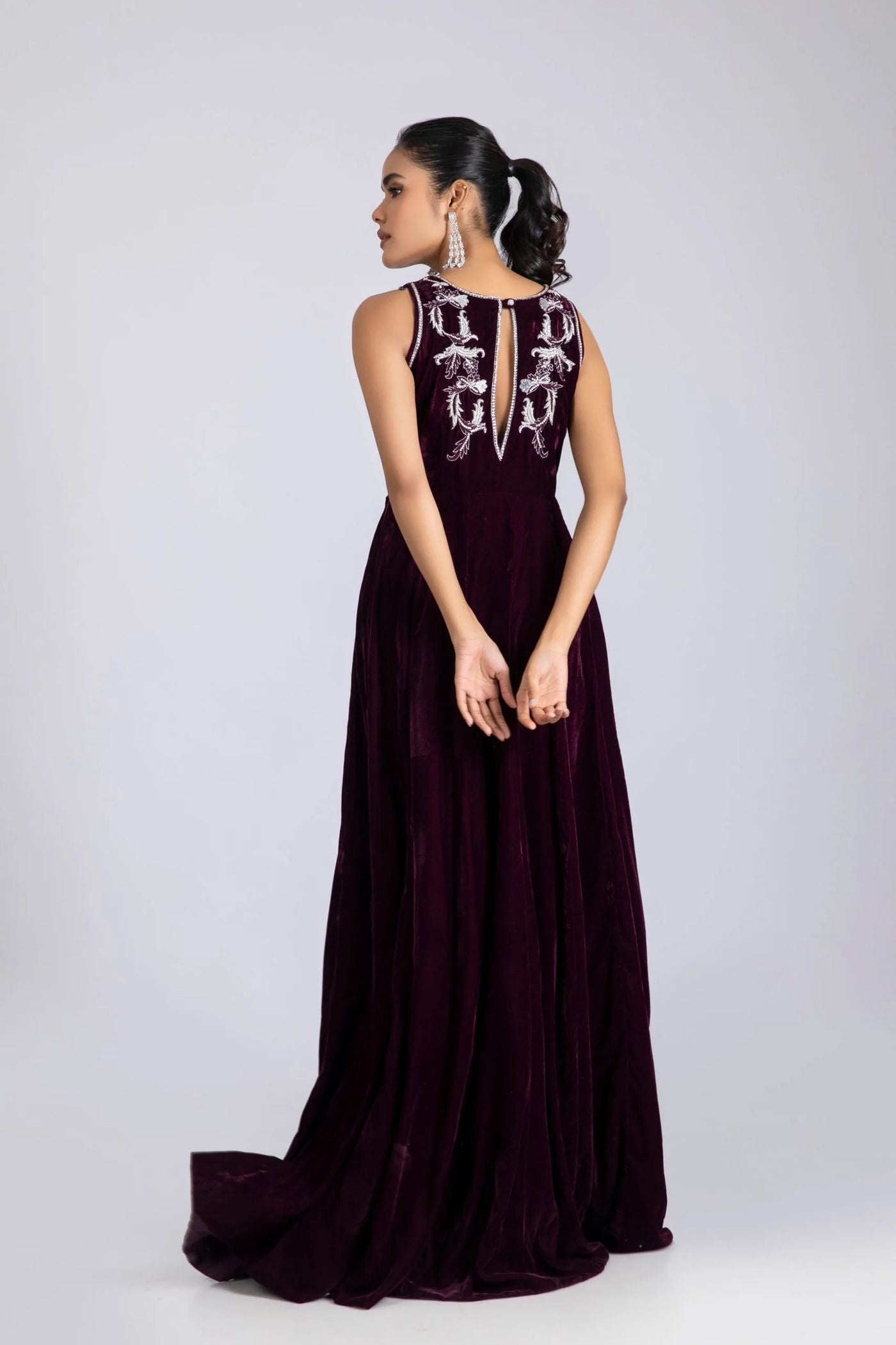 16015-Purple | Velvet '25 | Ayesha Somaya