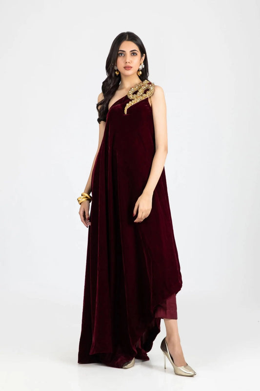 15186-Maroon | Velvet '25 | Ayesha Somaya