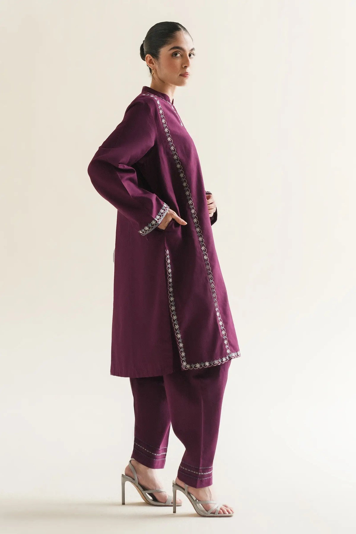 ZR25B0919 | BASICS A/W 2025 | Love Coco By Zarashahjahan Pret 2025