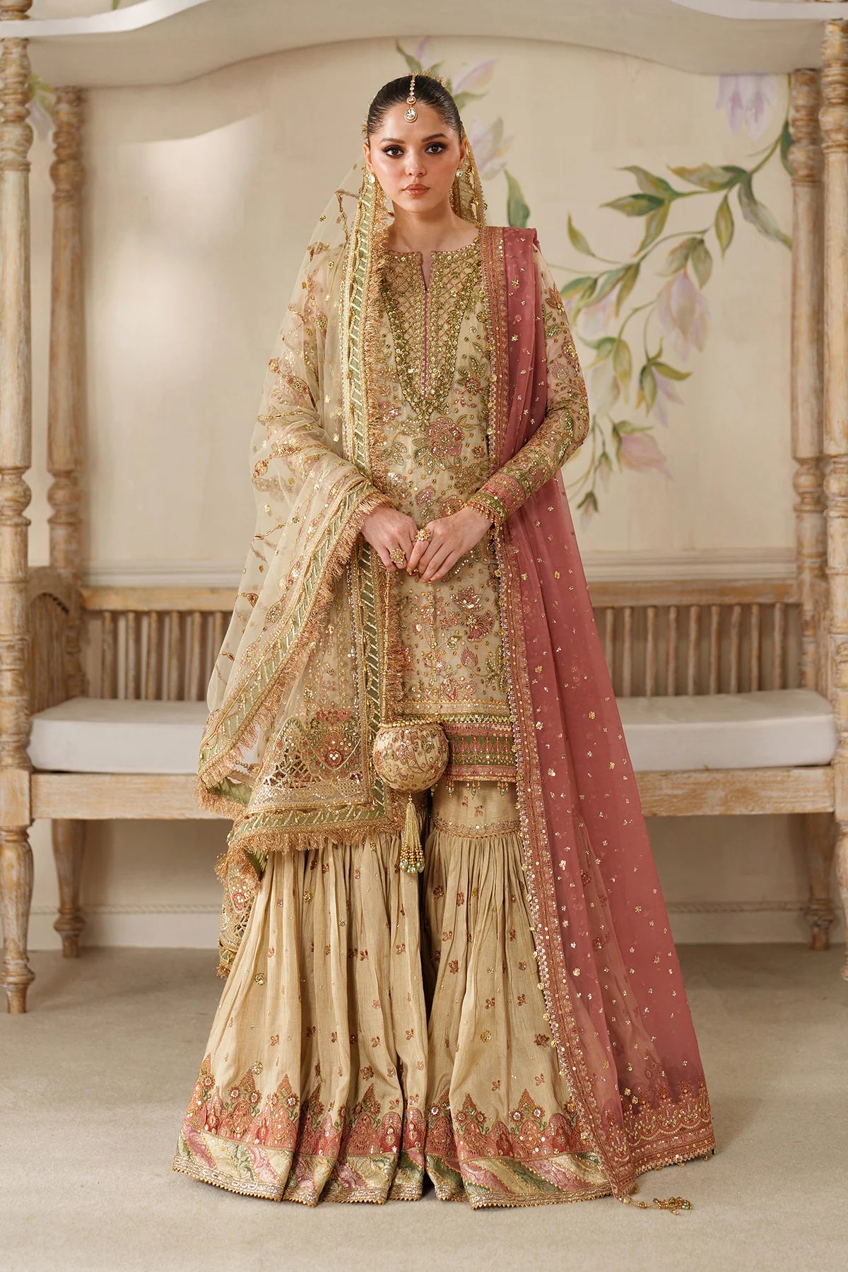 CSV14D02-XSM-333 | Baroque