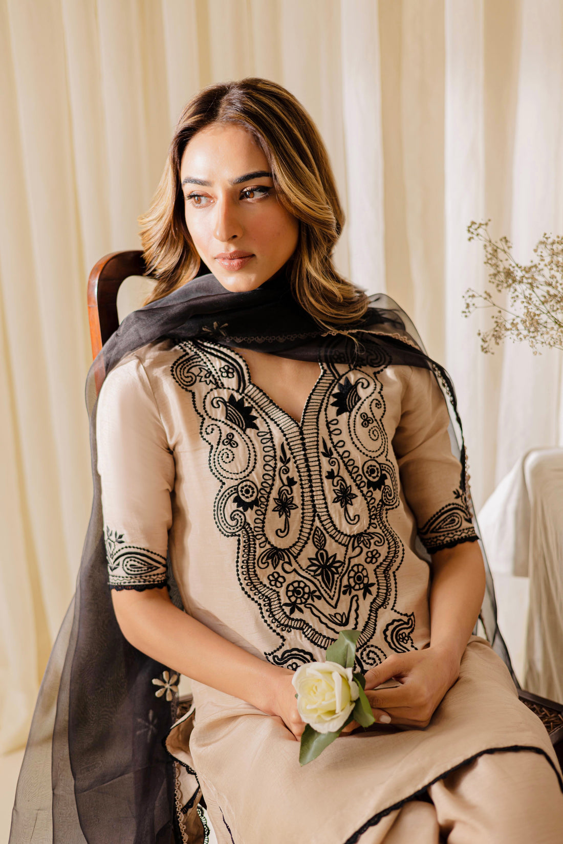 Rhea Set | Shanzay Anooshay