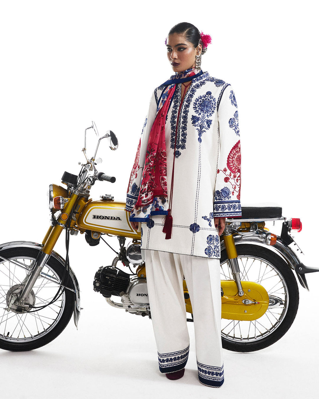 TARA-Scarf| Jugnu SS’25 EID Pret’25