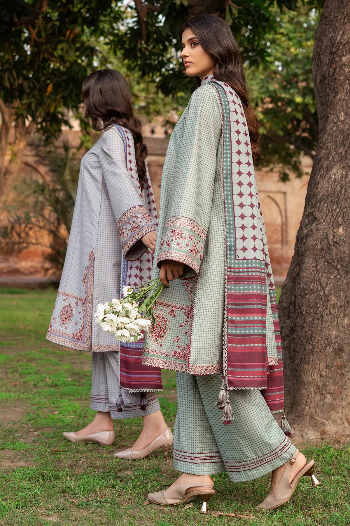 JZ-UW-D0081-0 | EMBROIDERED PREMIUM VISCOSE | Jazmin