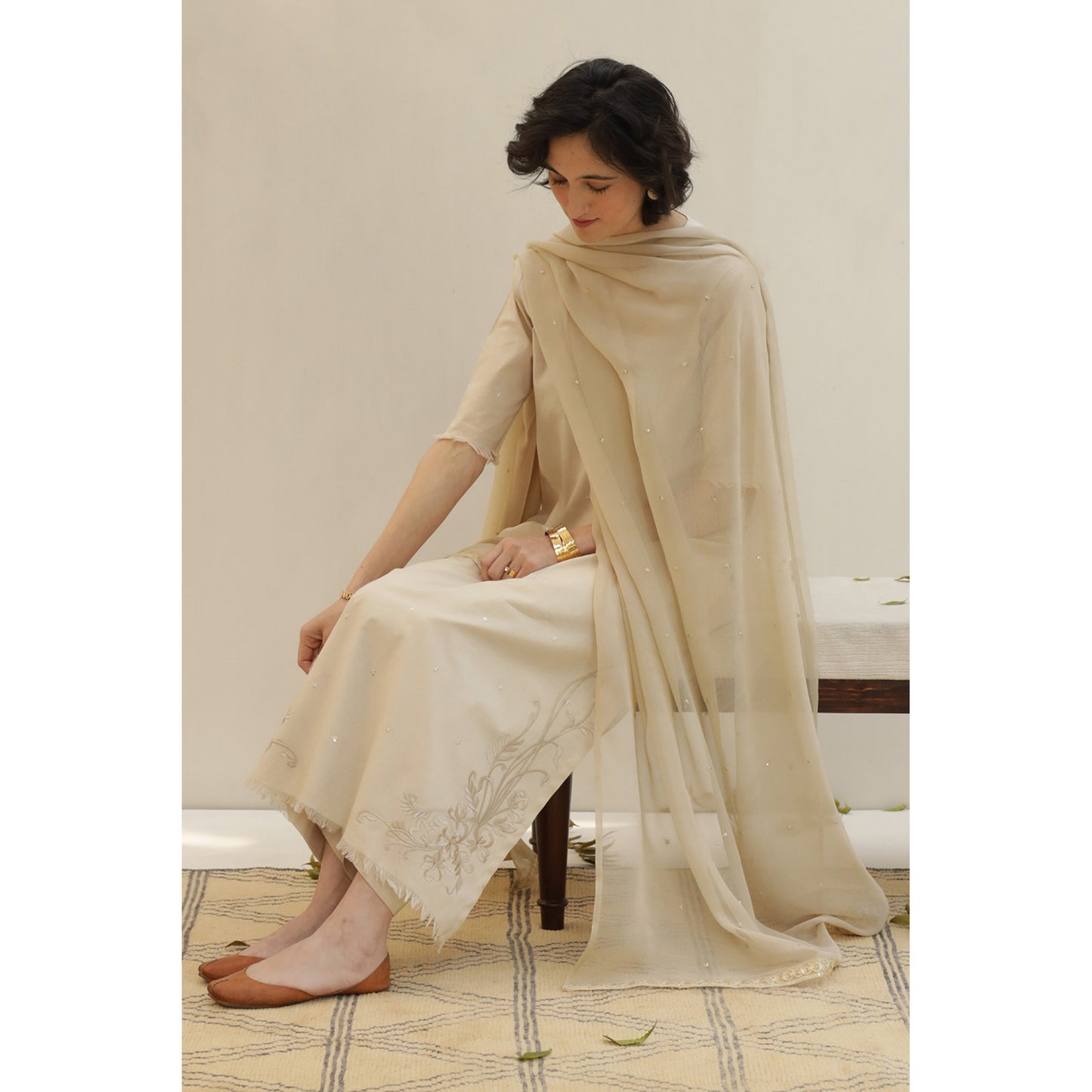 IVORY OUTFIT | DYOT