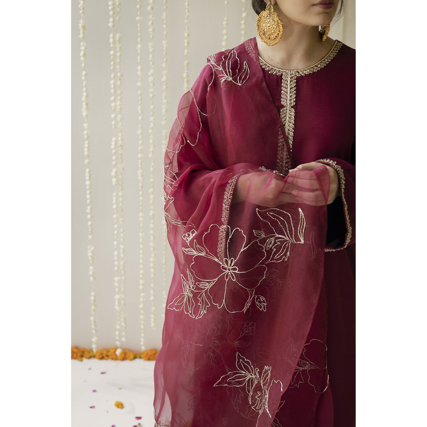 MAROON OUTFIT | ZARI-FORMAL | DYOT