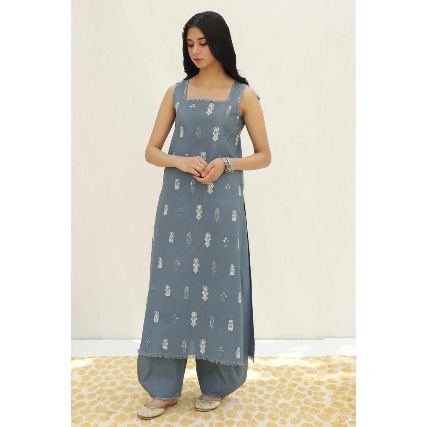 STEEL BLUE OUTFIT | DYOT