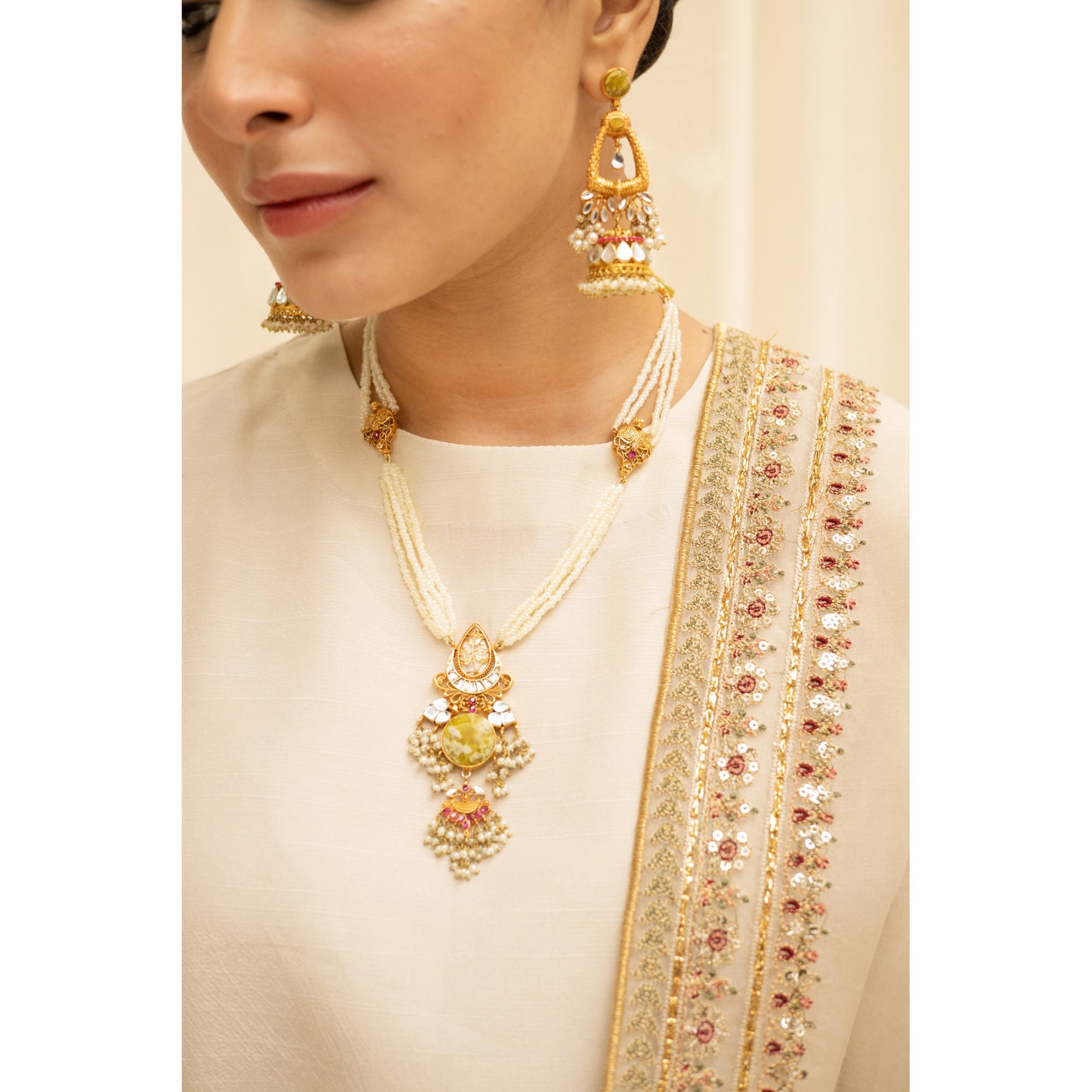 WHITE OUTFIT | DYOT | FESTIVE' 25