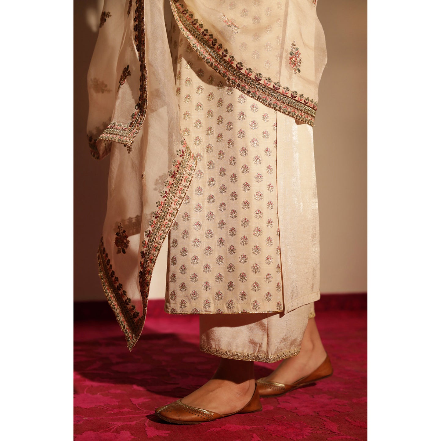 PEARL WHITE OUTFIT | CHAMKELI' 23 | DYOT