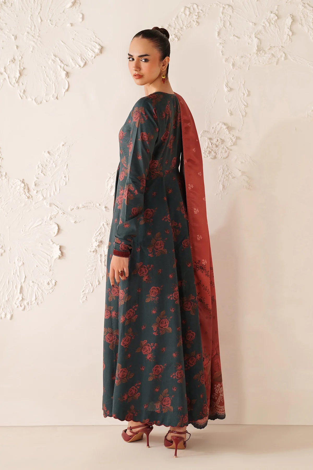 UF-4298 | DIGITAL PRINTED VISCOSE | Baroque