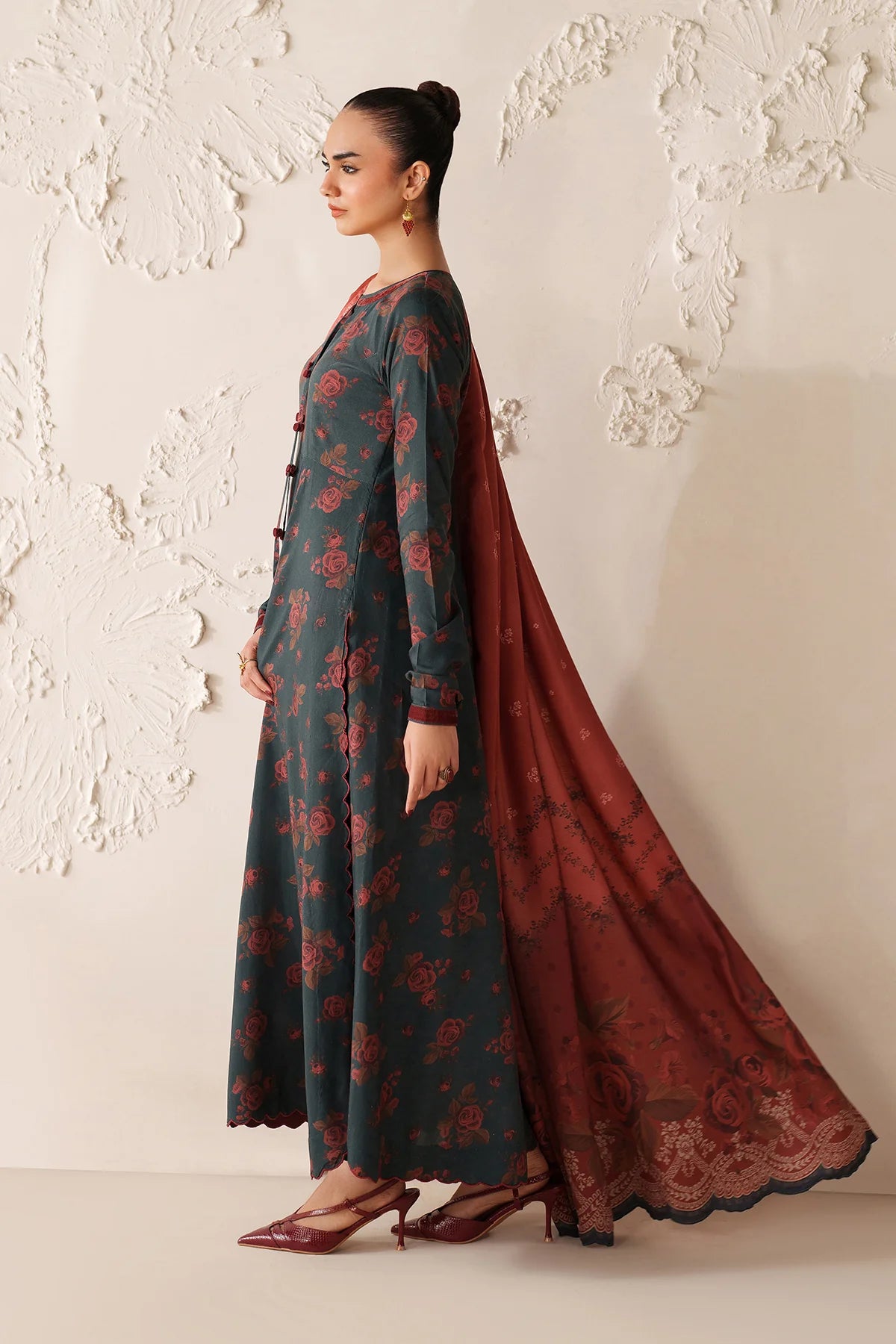 UF-4298 | DIGITAL PRINTED VISCOSE | Baroque