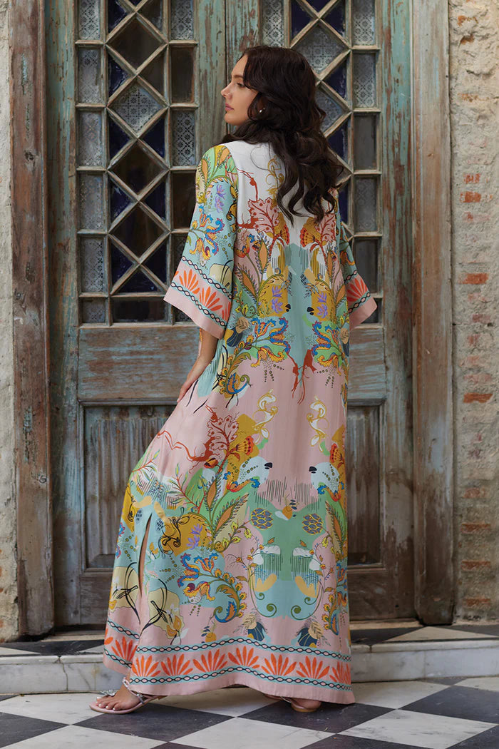 Artistic Grace | Resort Wear '25 | Nida Azwer