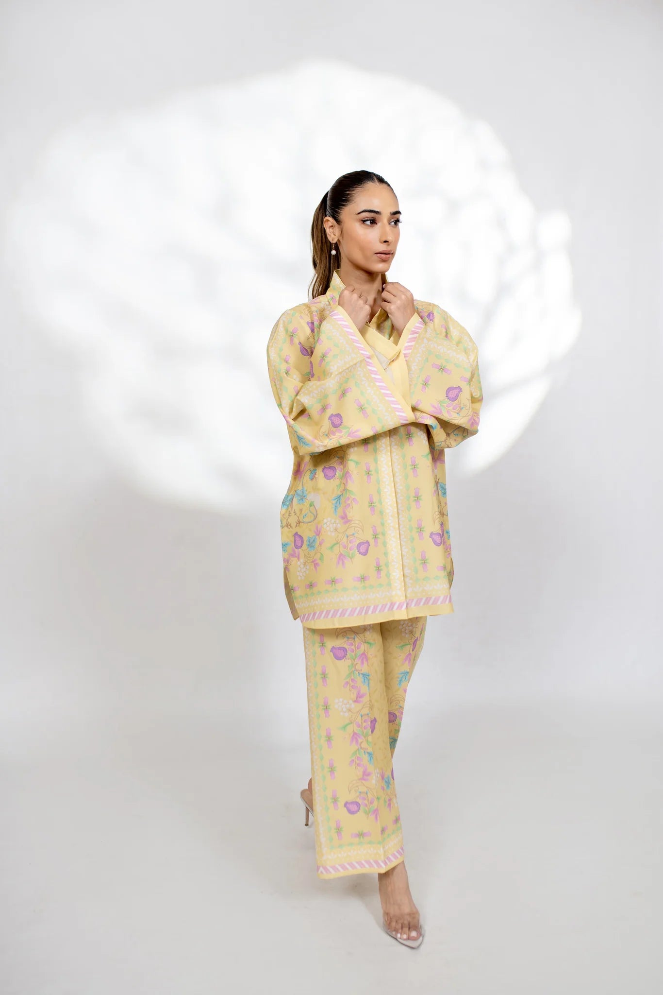 Pernia (B) | BARAÉ KHANOM
