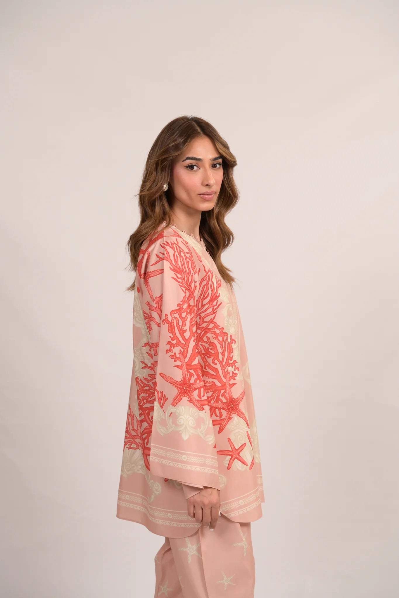 Marjan A | BARAÉ KHANOM