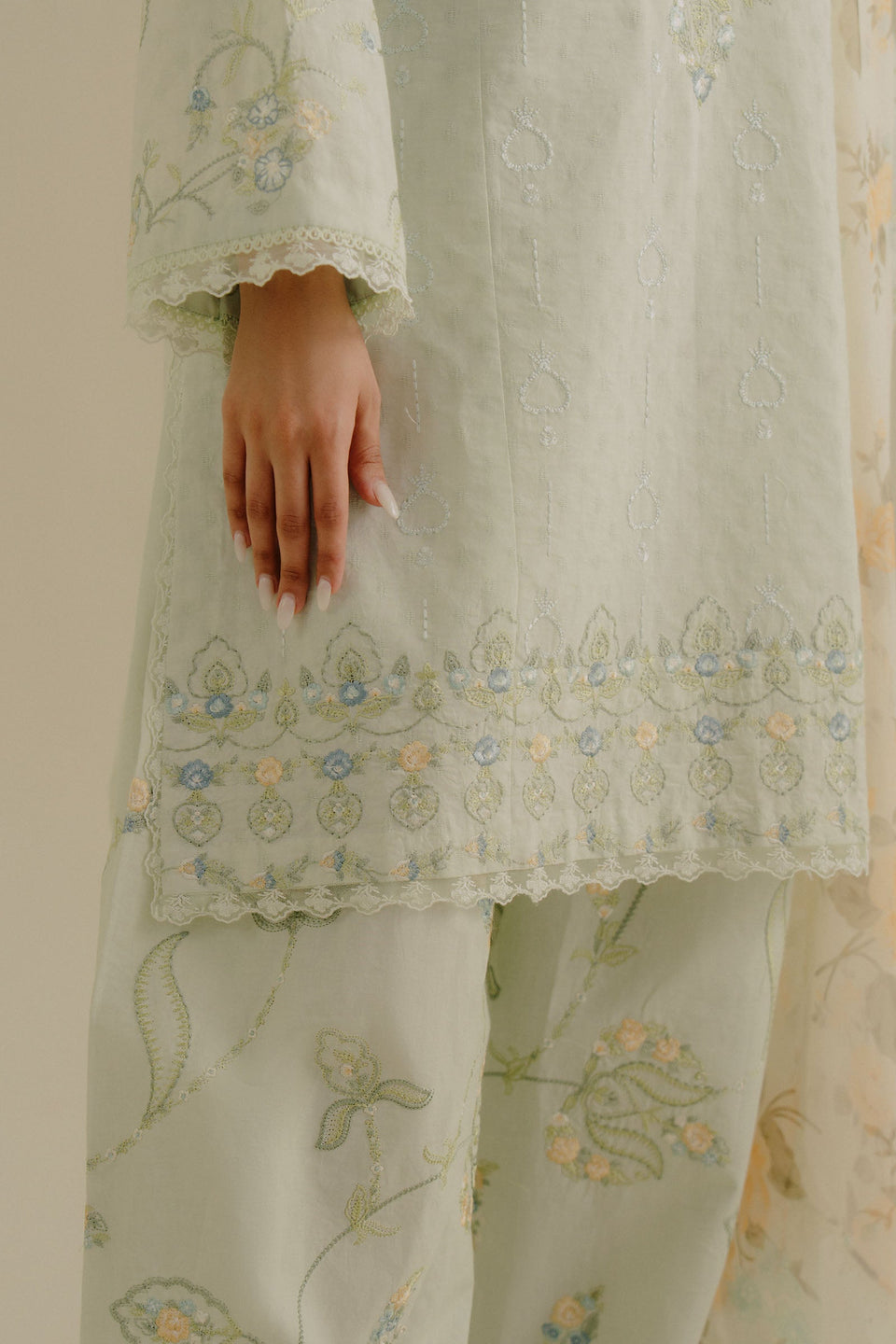 ELVA-1B | Coco Lawn II by Zarashahjahan 2025