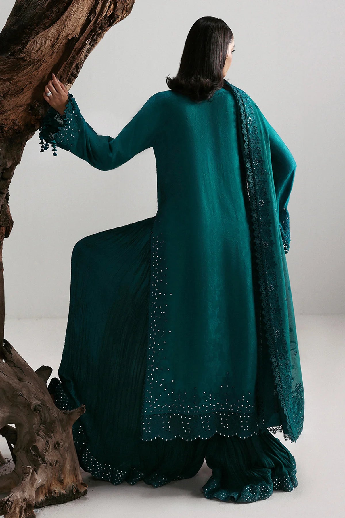 VALENTENA | LUXURY PRET | AFROZEH