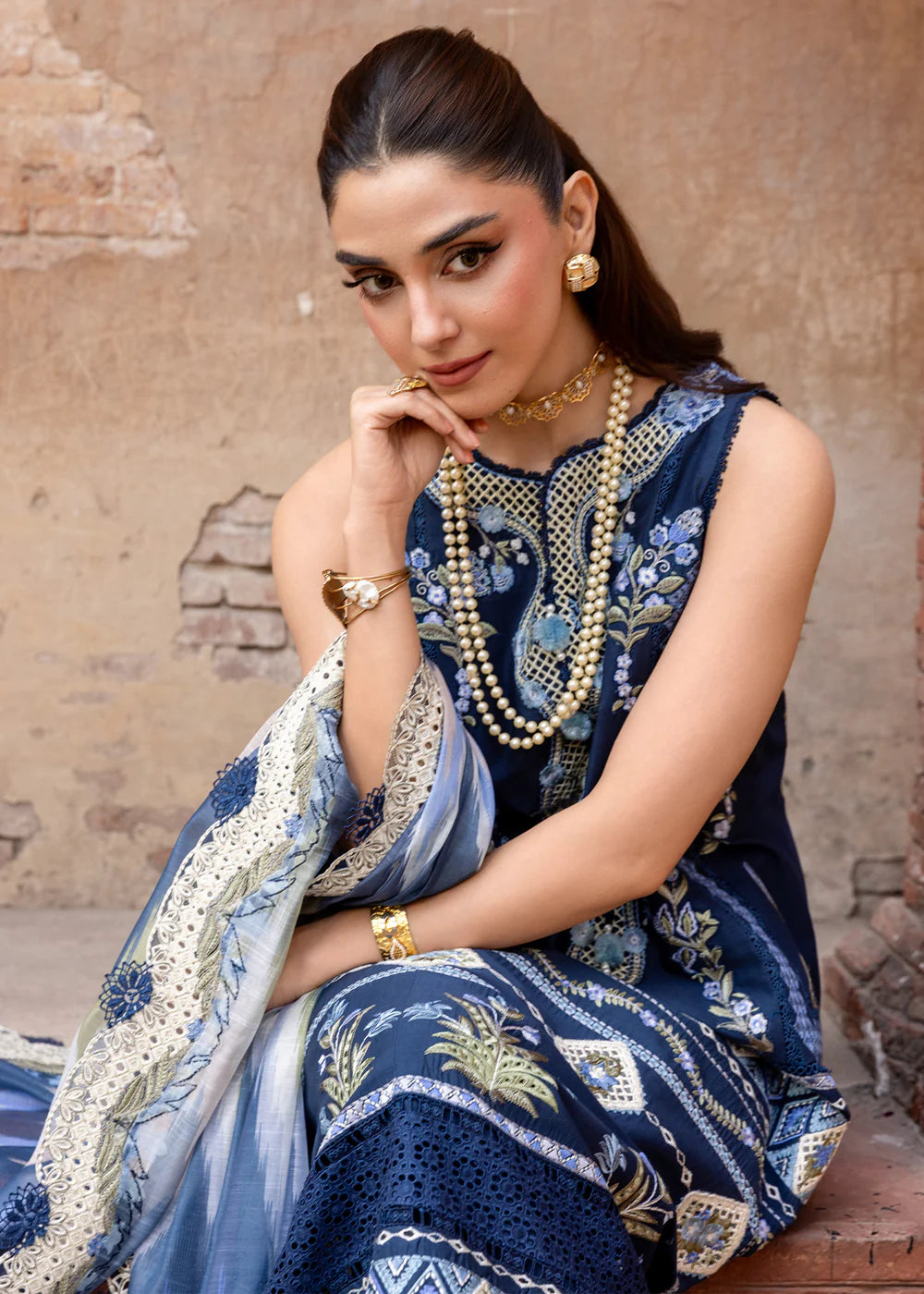 RUNA-8-B | Breeze Unstitched Lawn'26 | Saira Shakira