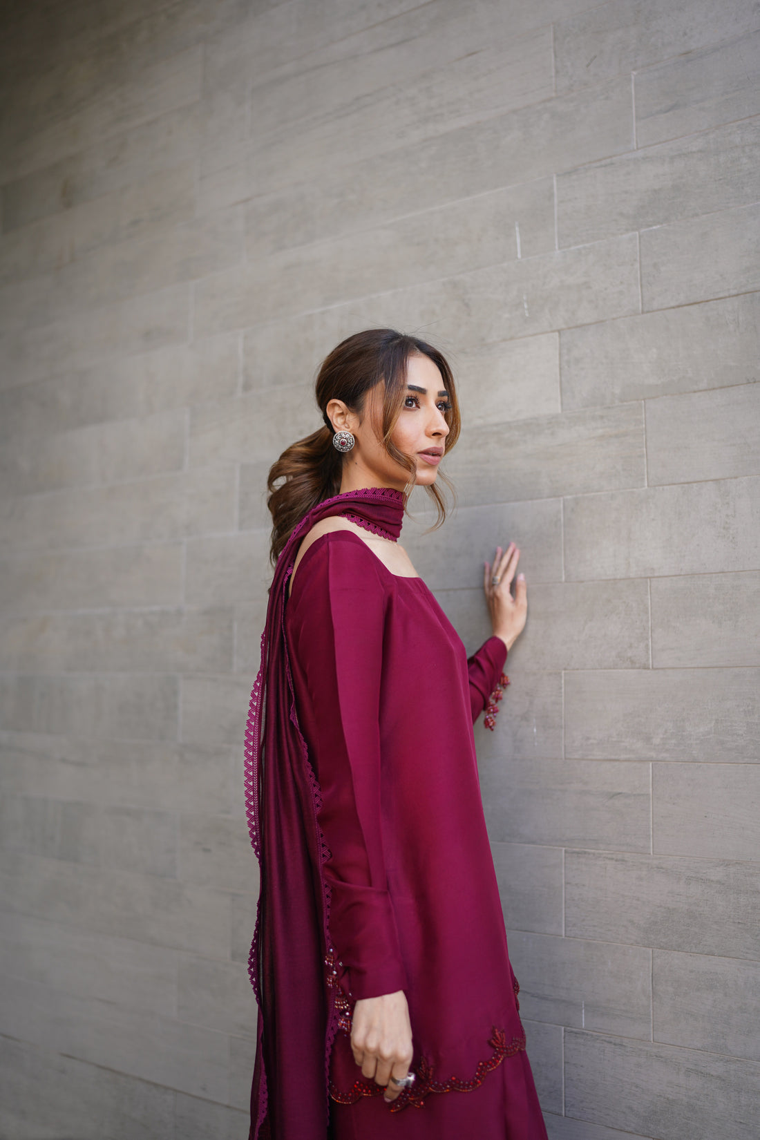 Burgundy Love | Saher & Benish