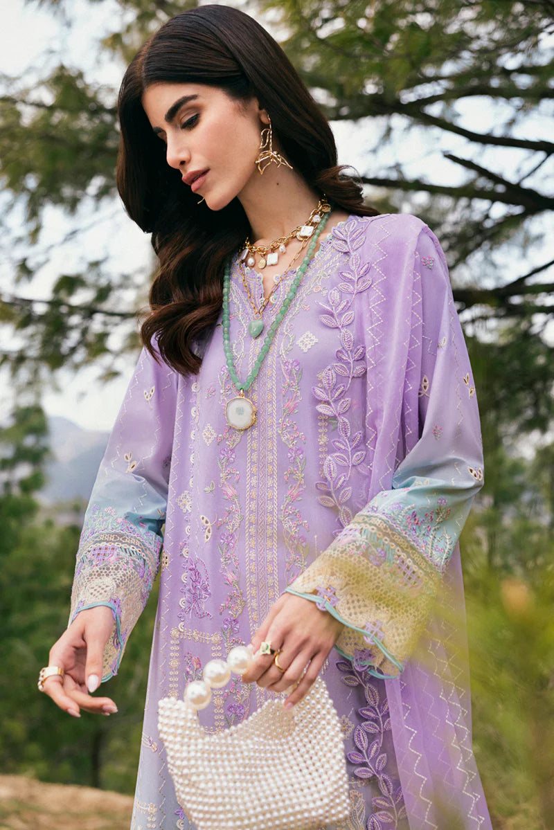 DC-05 CLIO | Qline by Qalamkar Lawn 2025