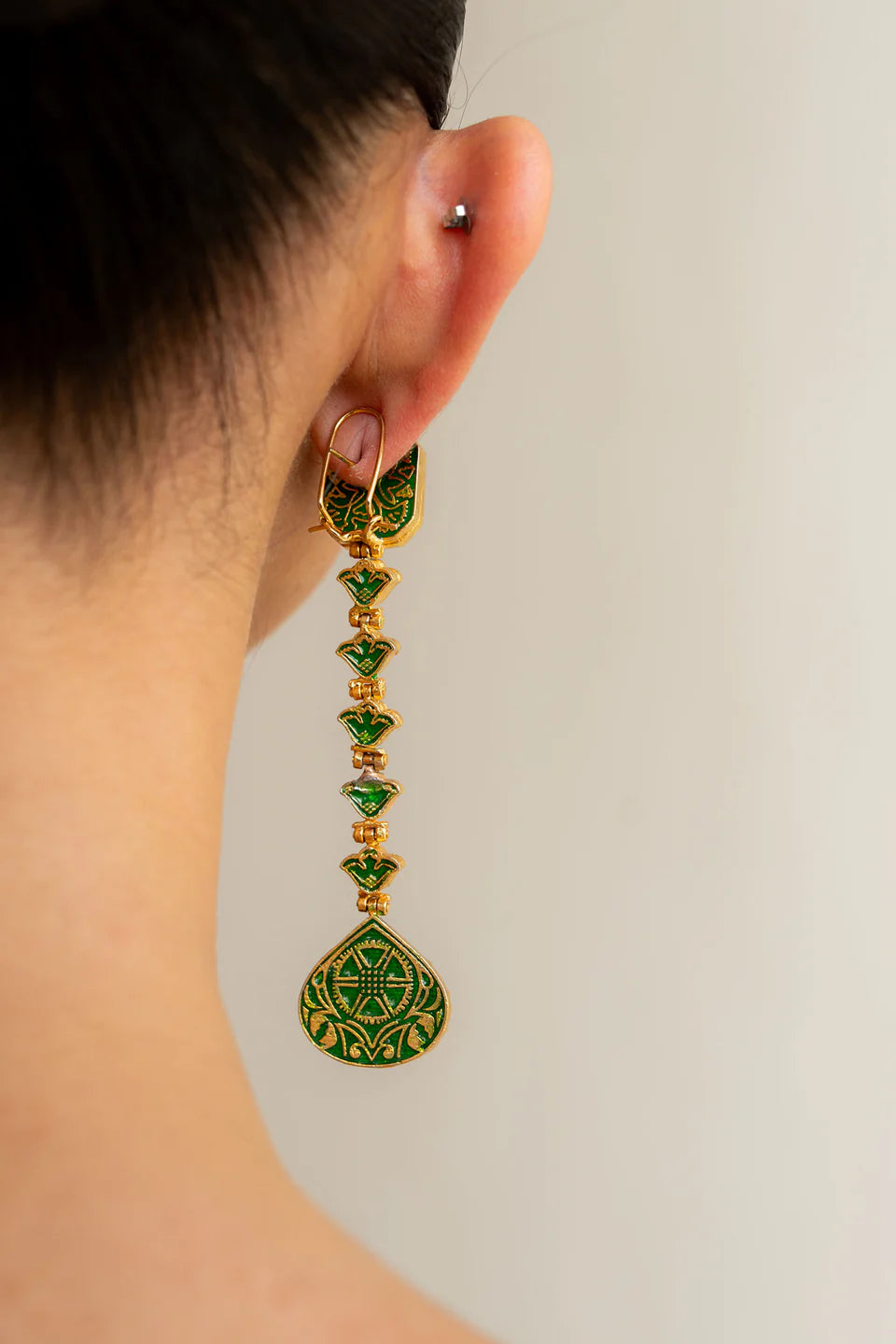 JHAALAR EARNINGS | ZARA SHAHJAHAN | JEWELLERY