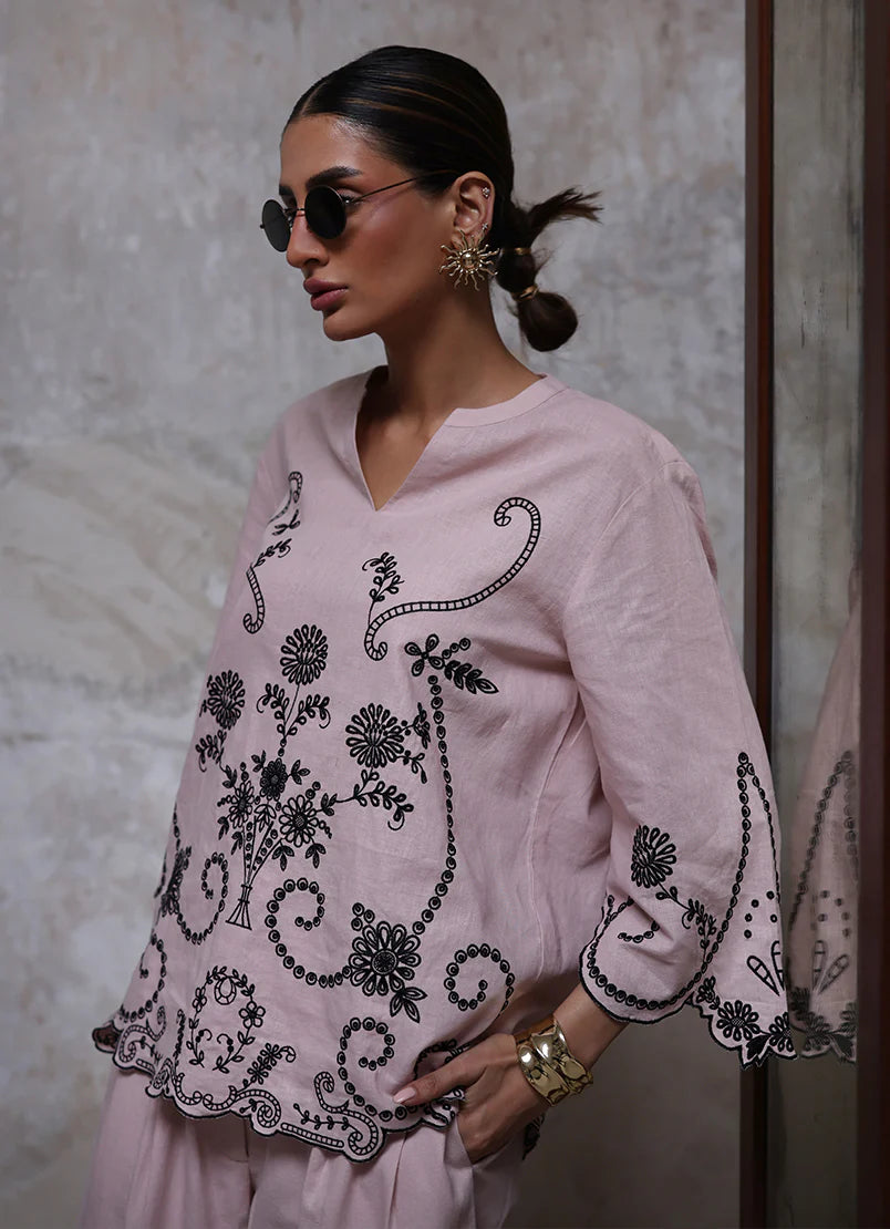 FREYA | IMAGE | LINEN COLLECTION '25