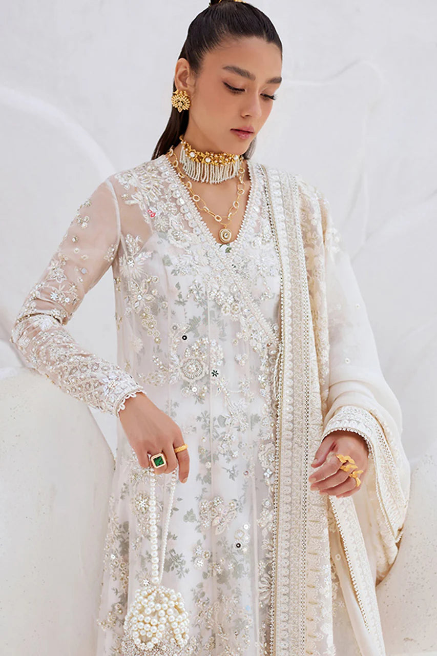 Yasna | FREESHIA RTW' 24 | SUFFUSE