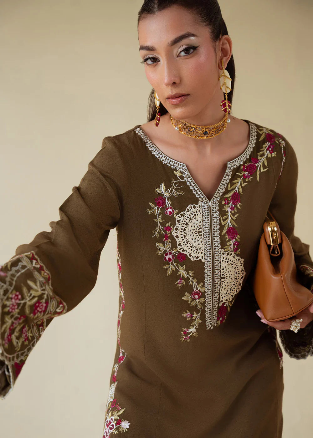 Moss | Basic Pret '25 | Saira Shakira